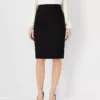 The Seamed Pencil Skirt In Seasonless Stretch