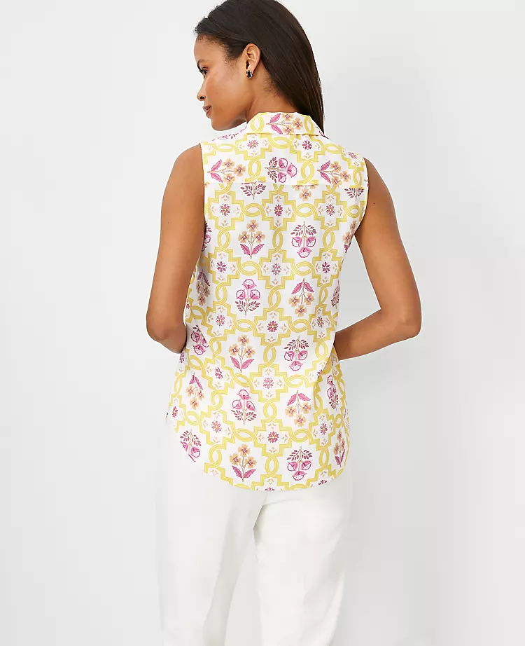 Tile Print Sleeveless Essential Shirt - Image 2