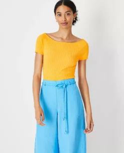 Ribbed Wide Neck Sweater Tee