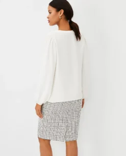 Split Neck Popover 3 Split Neck Popover -Outlet Modern Muse Closet Store 611640 9192 ALT1