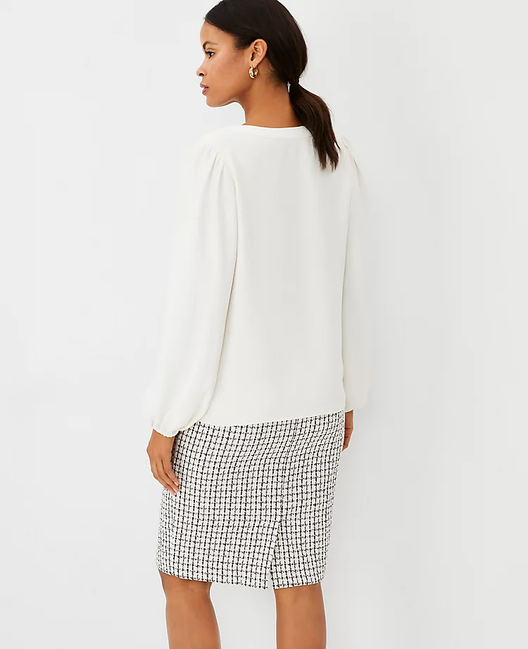 Split Neck Popover 2 Split Neck Popover - Image 2