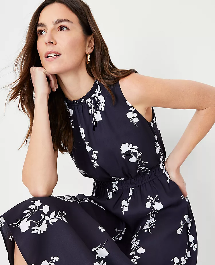 Petite Floral Gathered Sleeveless Flare Dress 3 Petite Floral Gathered Sleeveless Flare Dress - Image 3