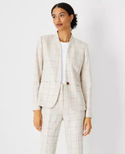 The Petite Cutaway Blazer In Plaid