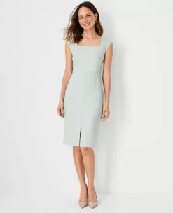 The Petite Scooped Square Neck Sheath Dress In Linen Blend